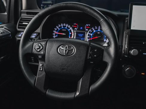 Used 2018 Toyota 4Runner TRD Pro AWD/4WD image 51