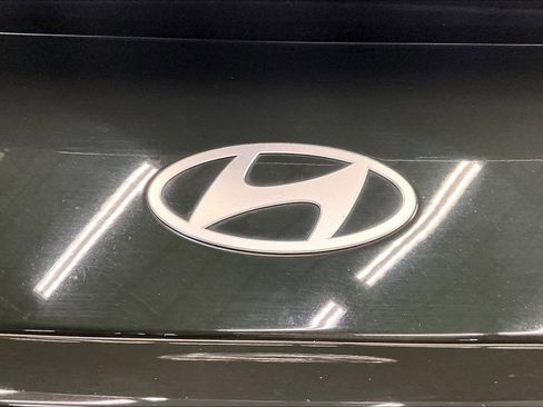 Used 2024 Hyundai Ioniq 6 SEL RWD image 7