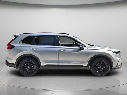 Used 2025 Honda CR-V Sport-L image 3