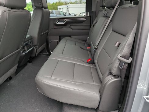 New 2026 Chevrolet Silverado 3500 LTZ w/ LTZ Convenience Package AWD/4WD image 9