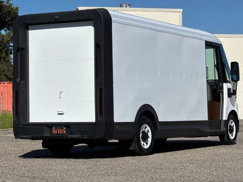 Used 2023 Chevrolet Brightdrop 600 w/ Active Safety Package 2 image 4