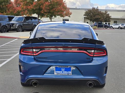 Used 2021 Dodge Charger R/T w/ Blacktop Package image 5