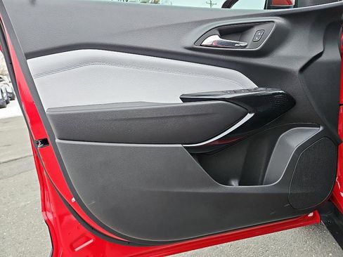 New 2026 Chevrolet Trax LT w/ LT Convenience Package image 13