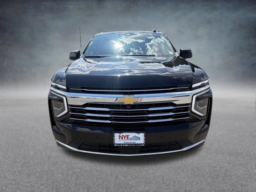 Used 2025 Chevrolet Tahoe LT AWD/4WD image 9