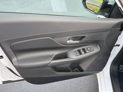 New 2026 Nissan Sentra SV w/ SV Convenience Package FWD image 16