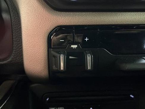 Used 2019 RAM 1500 Laramie w/ Sport Appearance Package AWD/4WD image 30