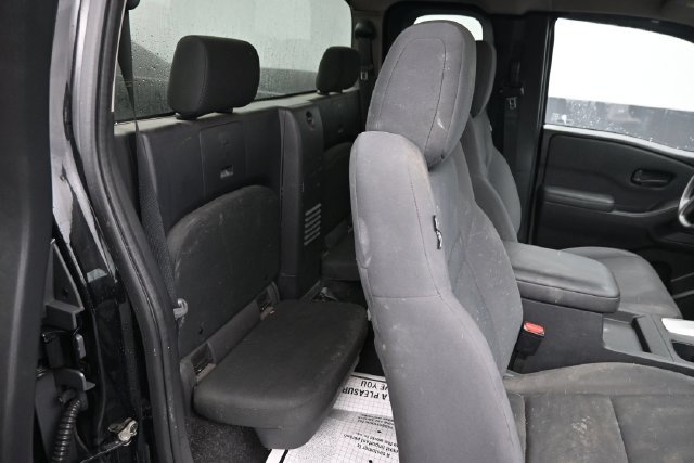Used 2022 Nissan Frontier S AWD/4WD image 6