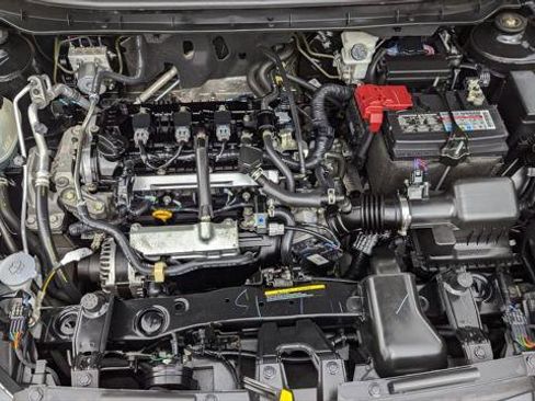 Used 2024 Nissan Kicks SR image 31