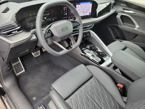 Certified 2025 Audi SQ5 Premium Plus AWD/4WD image 13