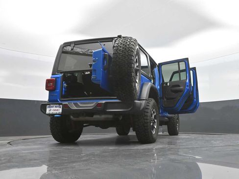 Used 2024 Jeep Wrangler Unlimited Rubicon 4xe AWD/4WD image 52