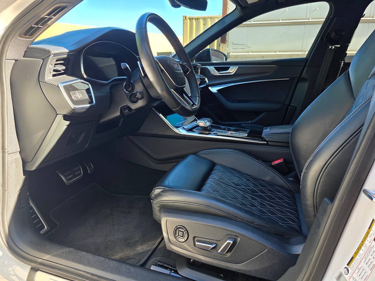 Used 2022 Audi S6 Premium Plus AWD/4WD image 13