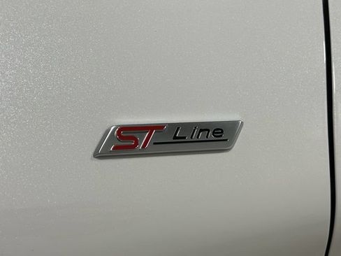 Certified 2022 Ford Explorer ST-Line AWD/4WD image 29