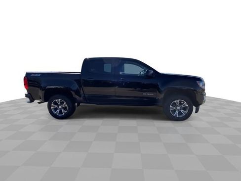 Used 2019 Chevrolet Colorado Z71 image 3