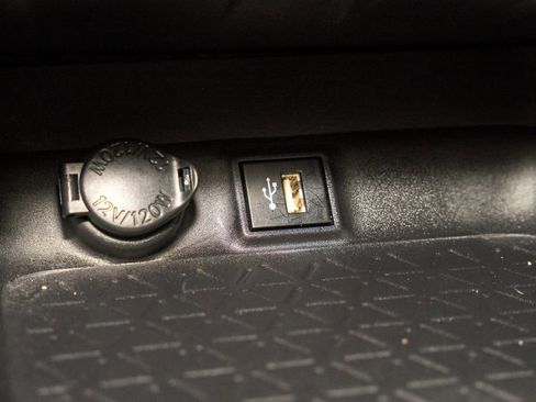 Certified 2024 Toyota RAV4 XLE Premium image 14