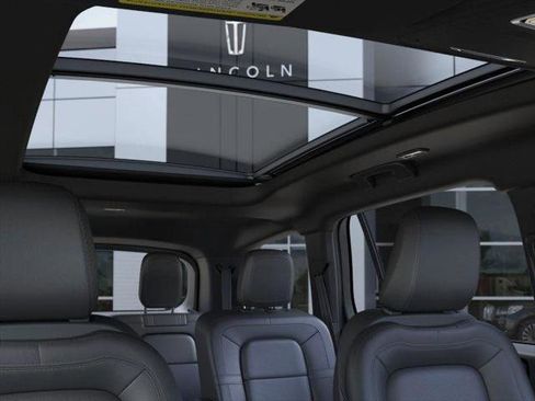 New 2026 Lincoln Aviator Reserve w/ Illumination Package image 22