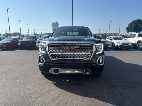 Used 2022 GMC Sierra 1500 Denali w/ Denali Premium Package AWD/4WD image 8