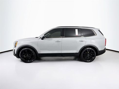 Used 2022 Kia Telluride EX w/ EX Premium Package image 14