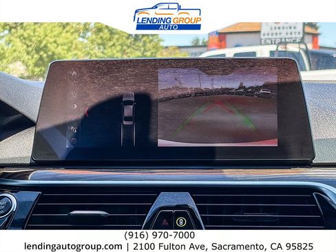 Used 2019 BMW 530i w/ Convenience Package RWD image 13