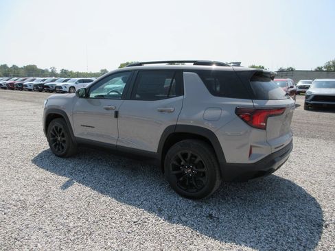 New 2027 GMC Terrain Elevation w/ Elevation Premium Package FWD image 5