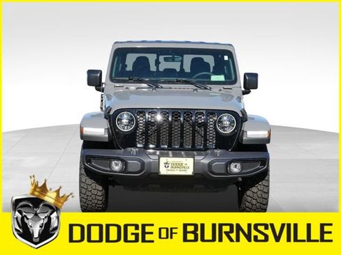 Used 2023 Jeep Gladiator Sport AWD/4WD image 2
