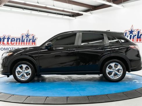Certified 2024 Honda HR-V LX image 5