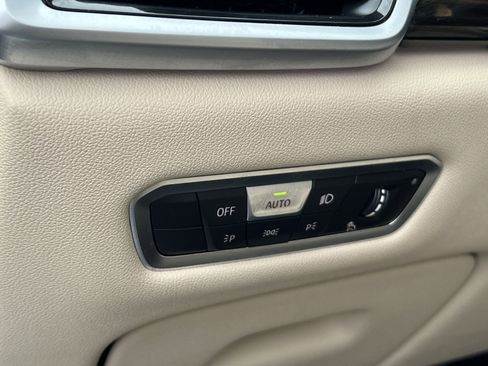 Used 2022 BMW X5 xDrive45e w/ Executive Package image 31