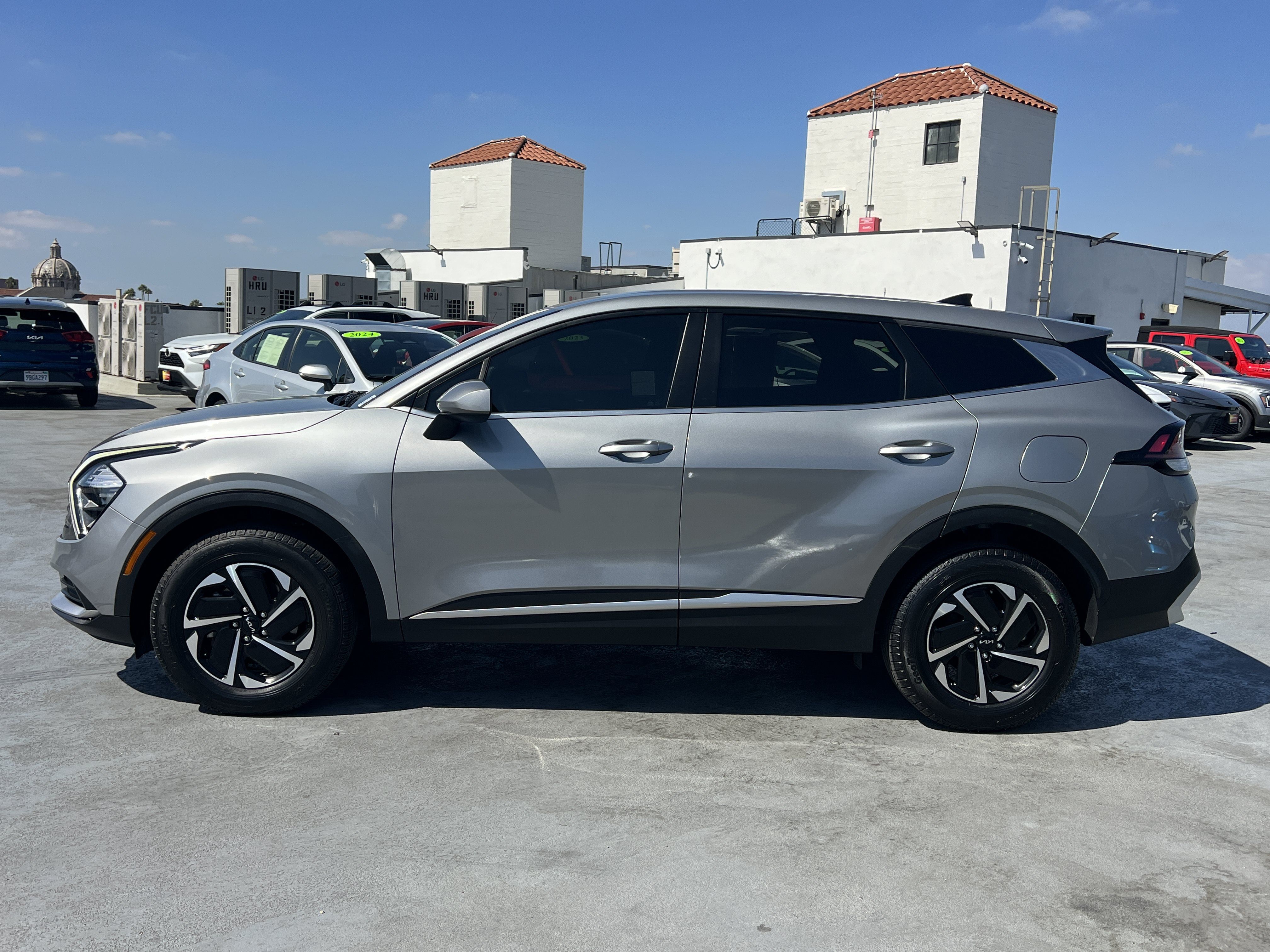 Certified 2023 Kia Sportage LX AWD/4WD image 3
