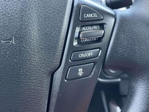 Used 2026 Nissan Frontier SV RWD image 22