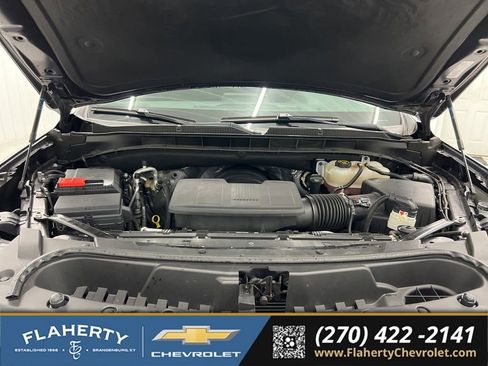 Used 2023 Chevrolet Tahoe LT w/ Luxury Package AWD/4WD image 16
