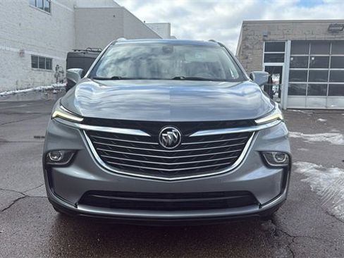 Used 2023 Buick Enclave Essence w/ Experience Buick Package image 10