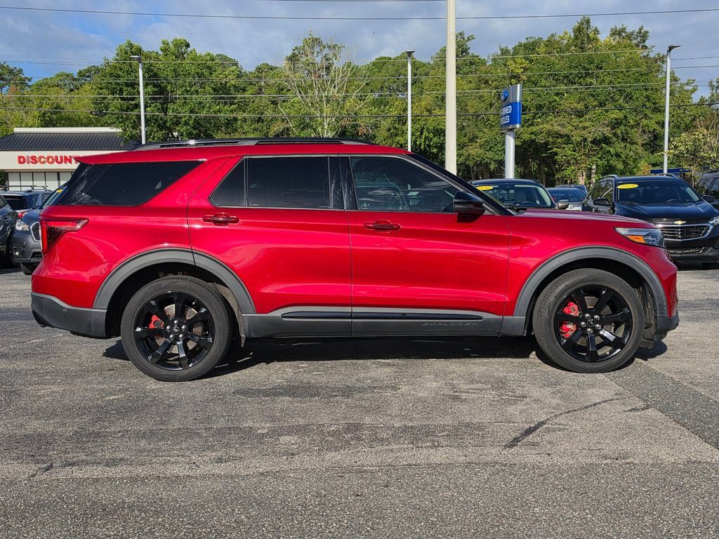 Used 2020 Ford Explorer ST w/ ST Street Pack AWD/4WD image 11