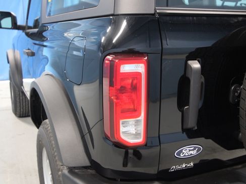 New 2026 Ford Bronco 2-Door AWD/4WD image 29