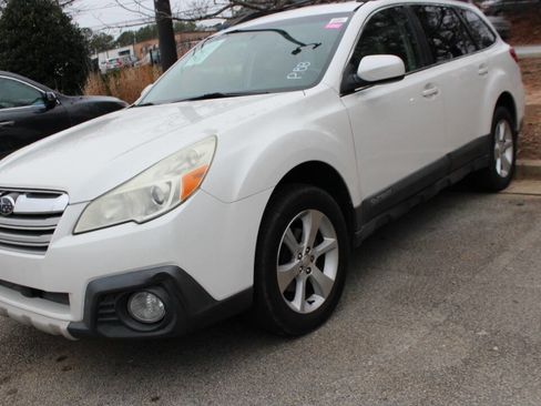 Used 2013 Subaru Outback 2.5i Limited image 6