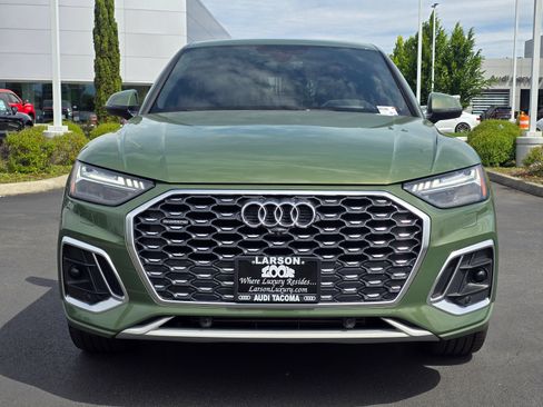 Used 2021 Audi Q5 Prestige AWD/4WD image 8