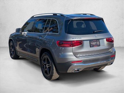 New 2026 Mercedes-Benz GLB 250 GLB 250 image 9
