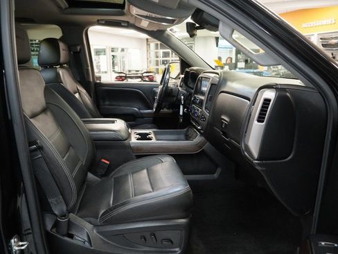 Used 2018 GMC Sierra 1500 Denali w/ Denali Ultimate Package image 33