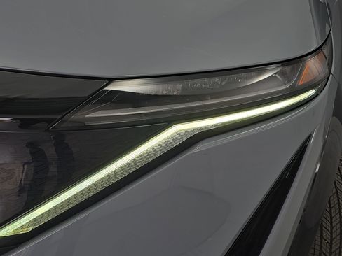 Certified 2023 Nissan Ariya AWD image 30