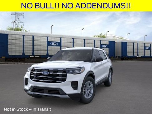 New 2026 Ford Explorer Active image 2