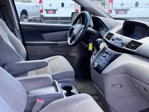 Used 2012 Honda Odyssey EX image 10