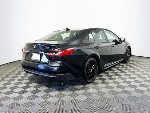 Certified 2025 Toyota Camry SE image 8