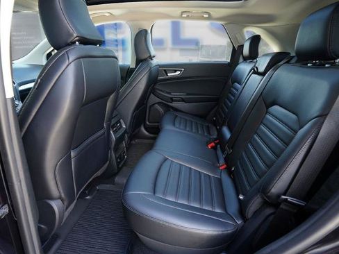 Certified 2024 Ford Edge SEL w/ Convenience Package AWD/4WD image 17