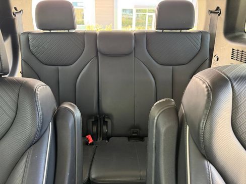 Used 2025 Hyundai Palisade SEL AWD/4WD image 31