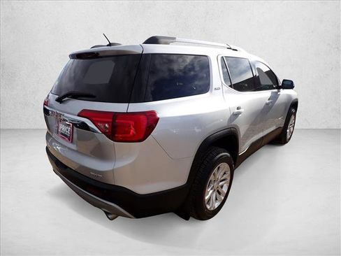 Used 2019 GMC Acadia SLT image 4