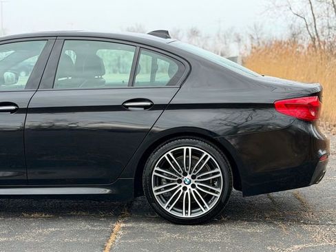 Used 2017 BMW 530i xDrive image 9