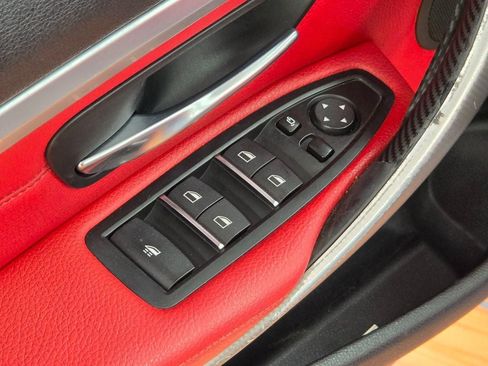 Used 2018 BMW 430i Convertible RWD image 15