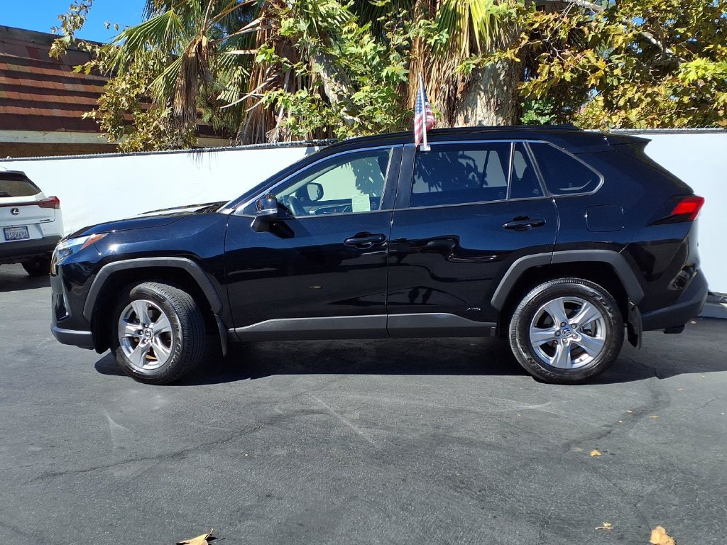 Certified 2023 Toyota RAV4 XLE w/ Convenience Package AWD/4WD image 4