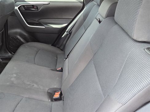 Used 2023 Toyota RAV4 LE image 12