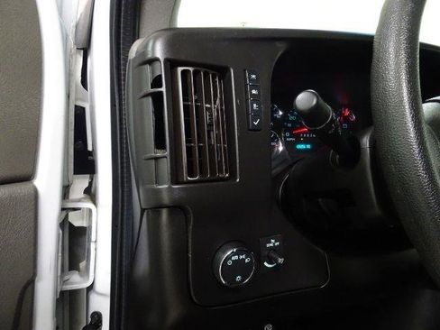 Used 2021 Chevrolet Express 2500 w/ Driver Convenience Package image 23