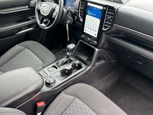 New 2025 Ford Ranger XLT w/ FX4 Off-Road Package image 15