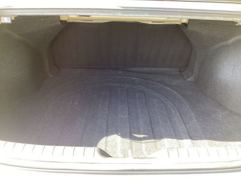 Used 2023 Hyundai Elantra SE FWD image 13